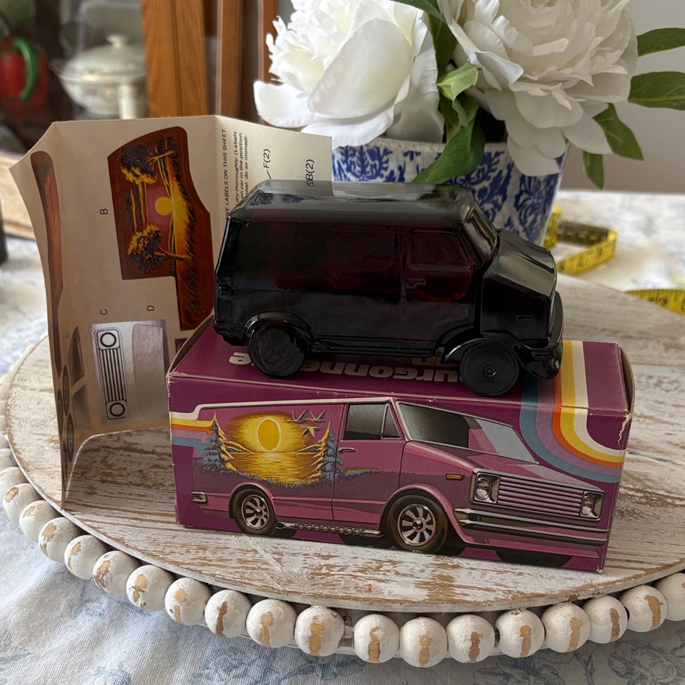 Vintage Avon Vantastic Purple Van collectible bottle.
